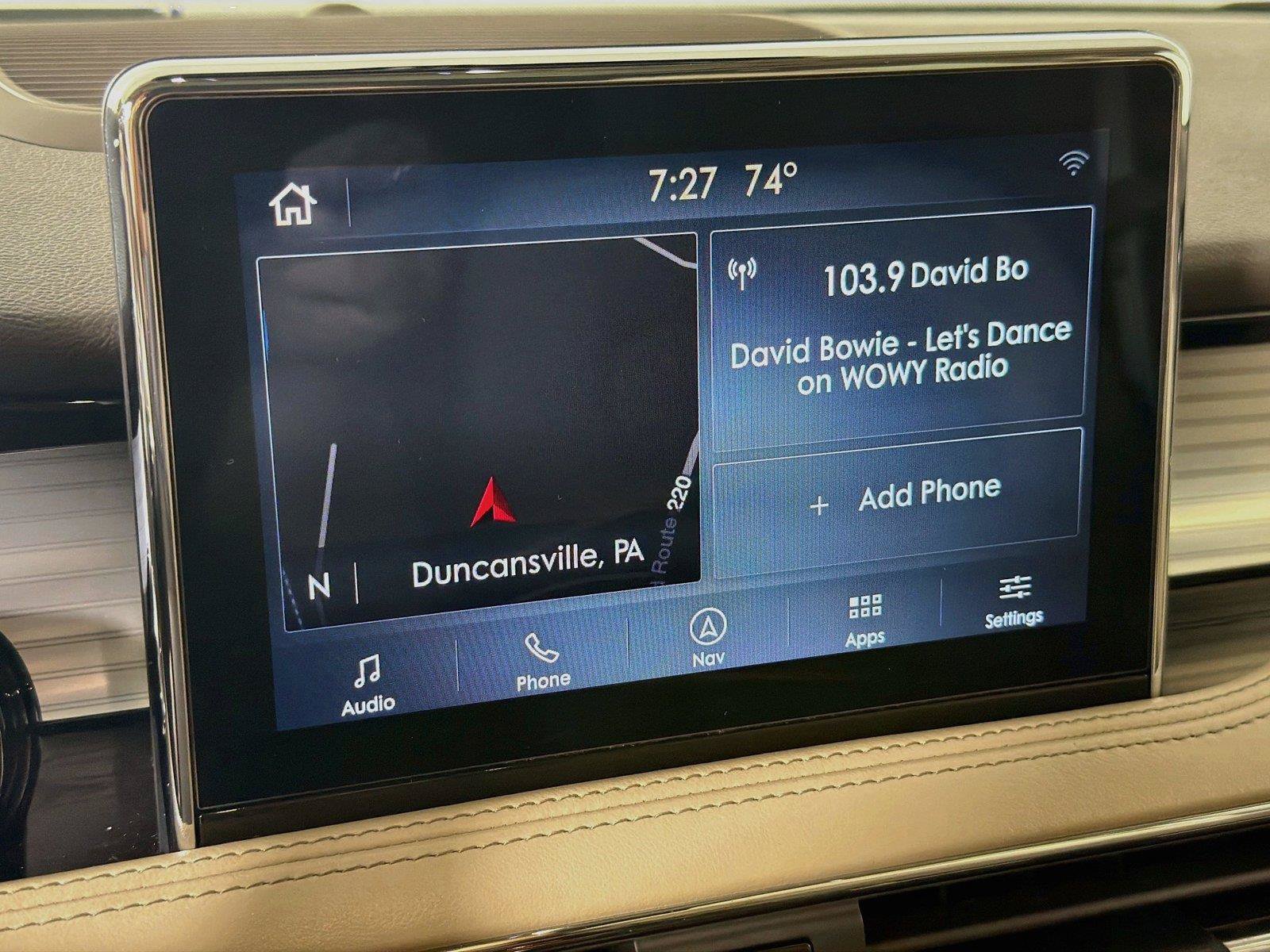 Used 2021 Lincoln Corsair AWD w/ Premium Package image 19