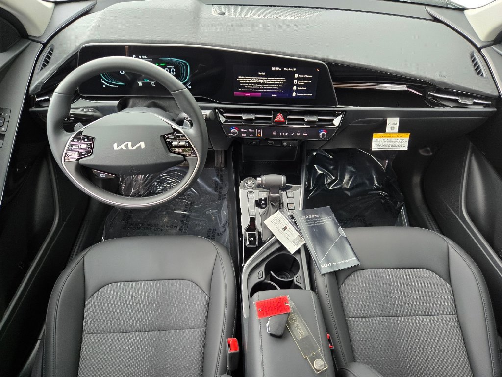 New 2026 Kia Niro EX FWD image 20