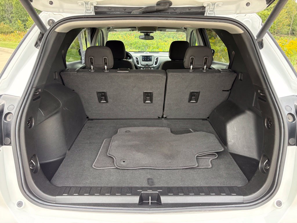 Used 2020 Chevrolet Equinox LT FWD image 44