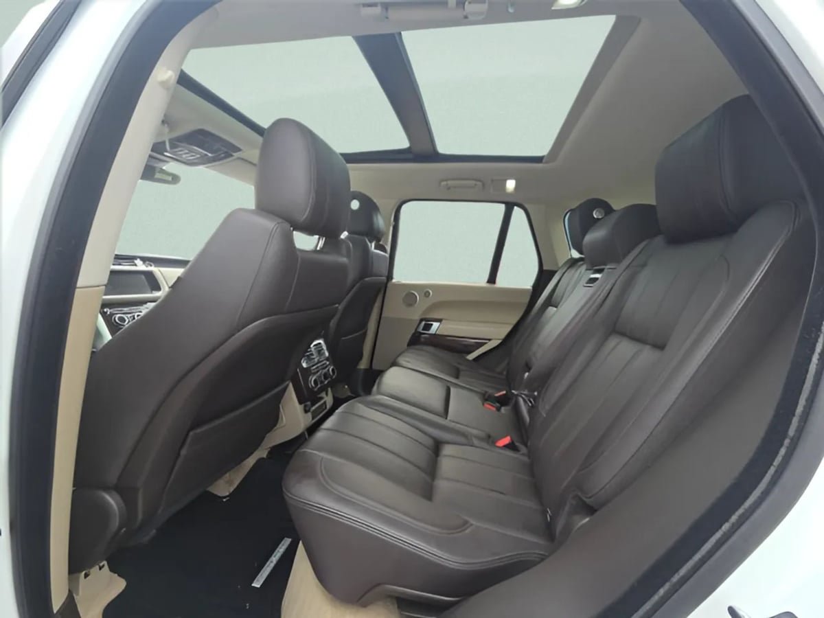 Used 2017 Land Rover Range Rover HSE AWD/4WD image 31