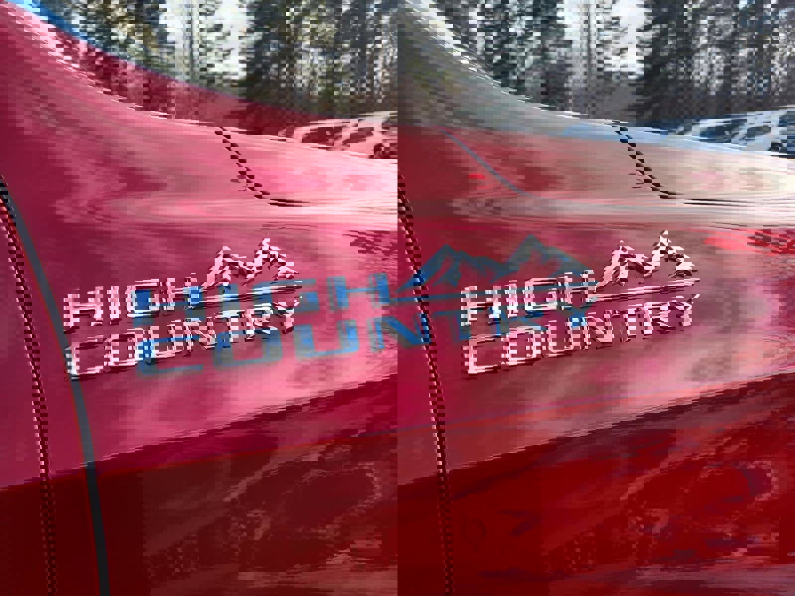 Used 2025 Chevrolet Tahoe High Country image 37