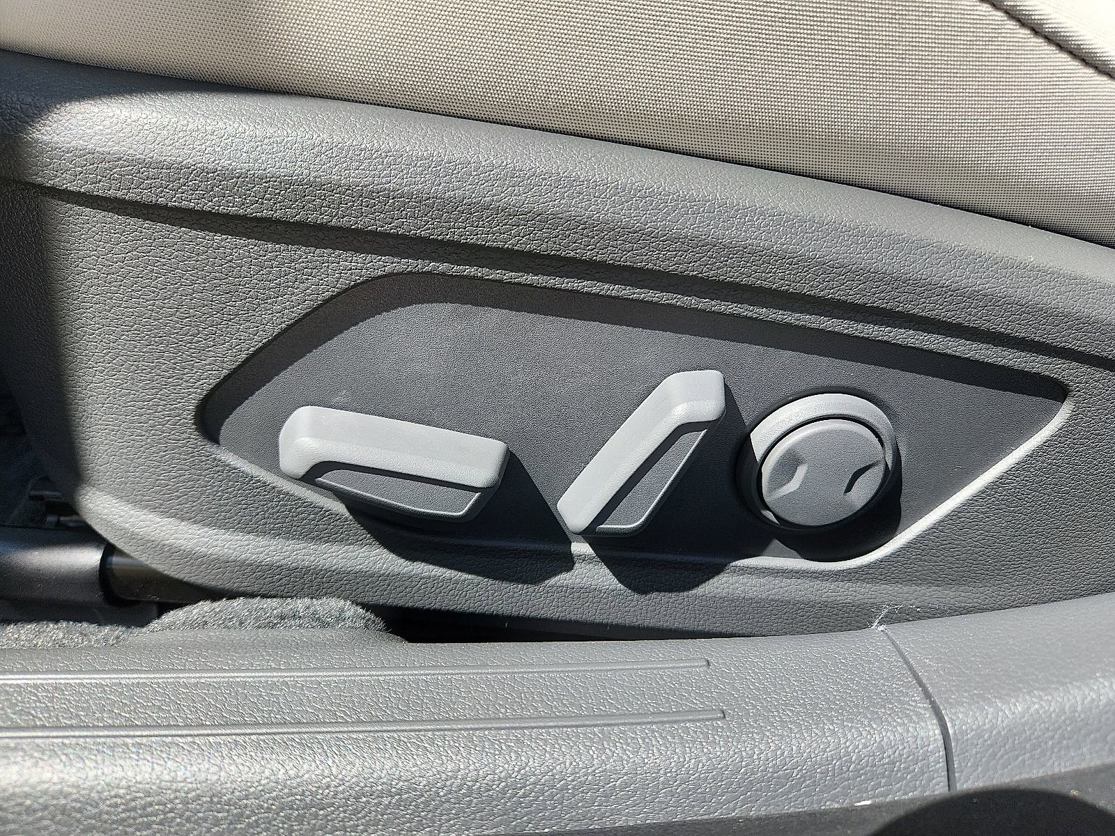 New 2025 Hyundai Sonata SEL FWD image 12