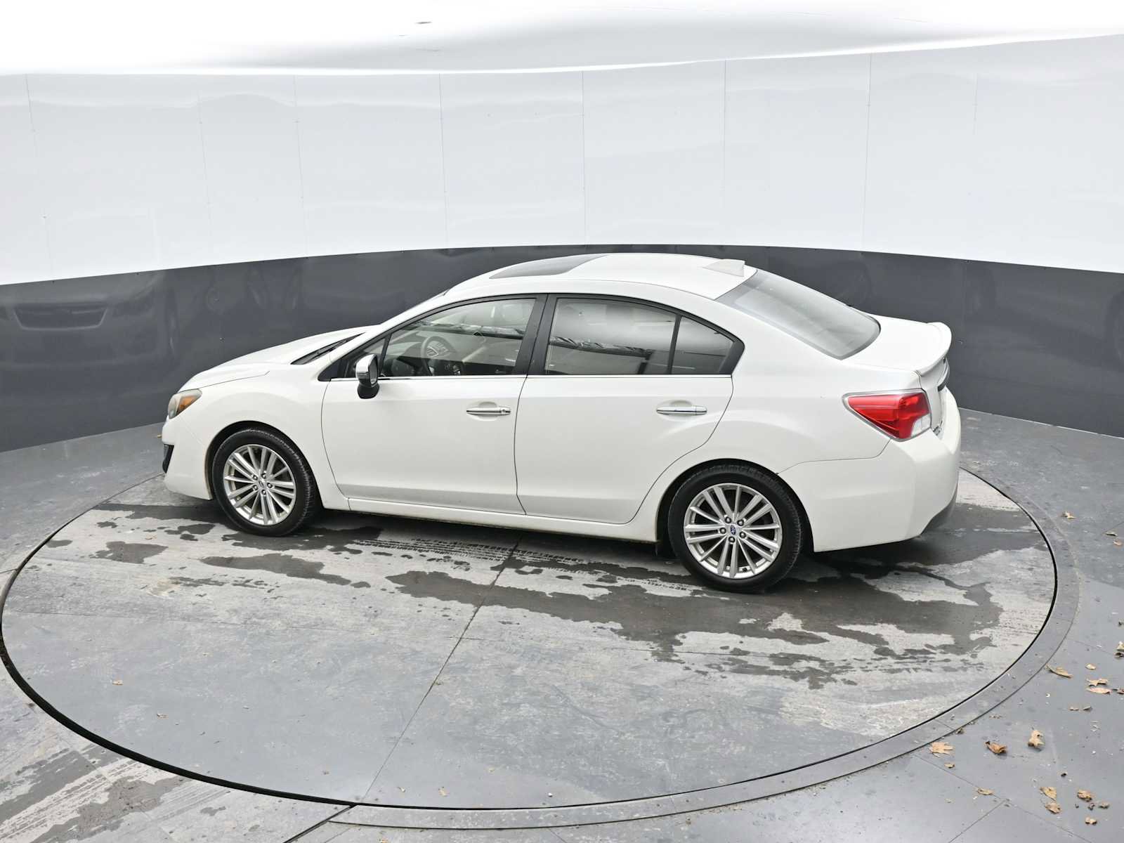 Used 2016 Subaru Impreza 2.0i Limited image 11