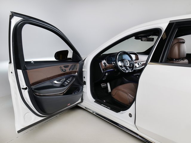 Used 2018 Mercedes-Benz S 63 AMG S 4MATIC Sedan image 27