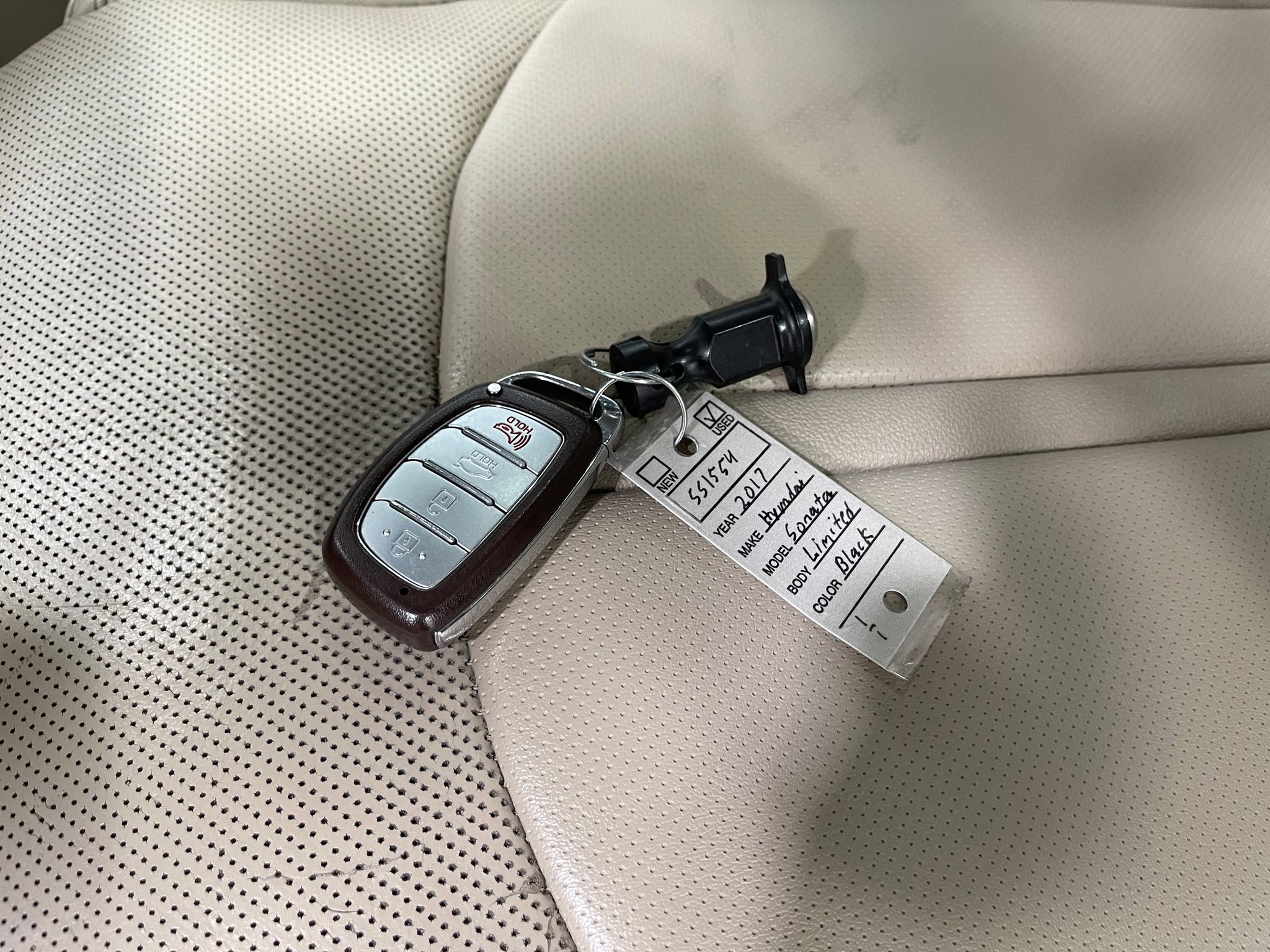 Used 2017 Hyundai Sonata Limited w/ Tech Package 03 FWD image 37