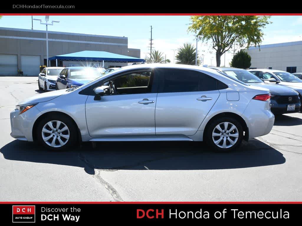 Used 2021 Toyota Corolla LE FWD image 4