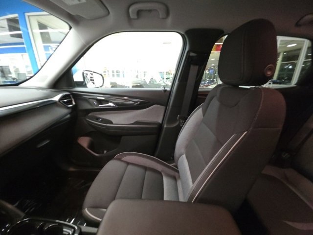New 2025 Chevrolet TrailBlazer LT w/ Convenience Package image 22