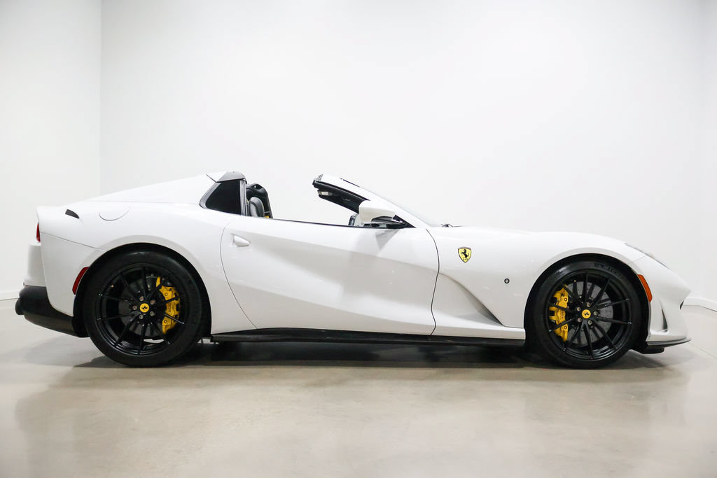 Used 2022 Ferrari 812 GTS RWD image 90