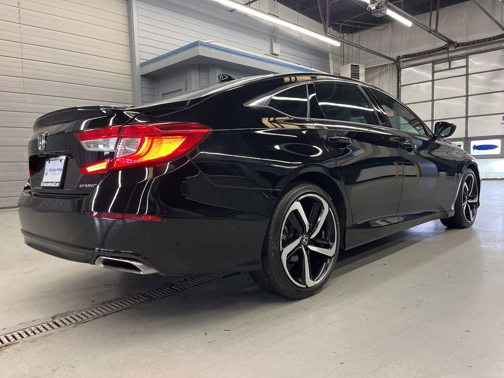Used 2022 Honda Accord Sport image 7