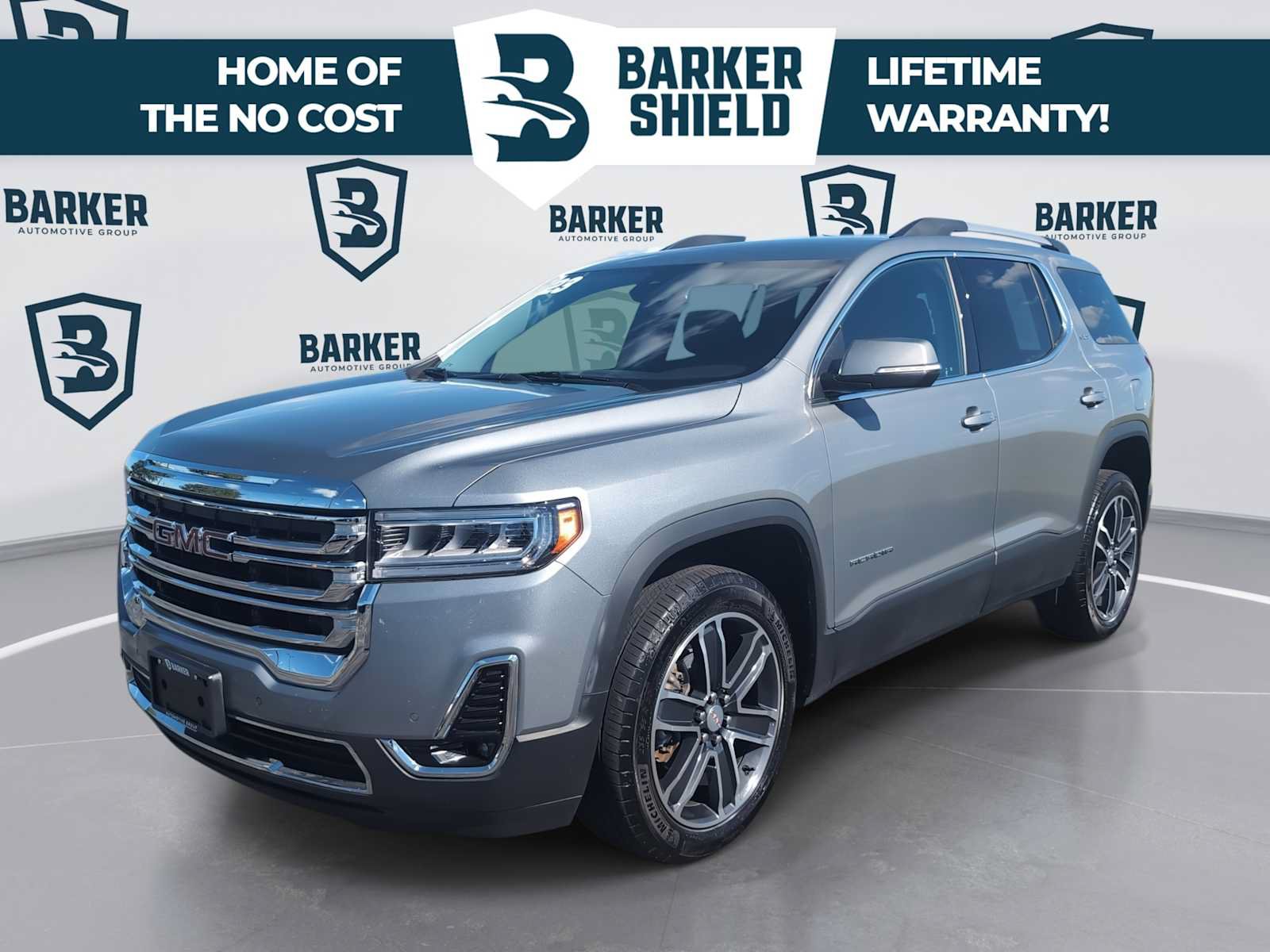 Used 2023 GMC Acadia SLT w/ Preferred Package FWD image 1
