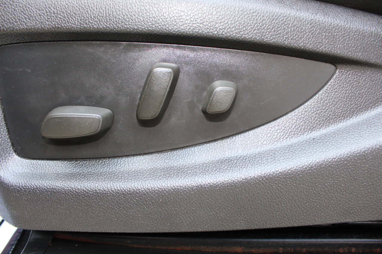 Used 2015 GMC Sierra 3500 Denali image 13