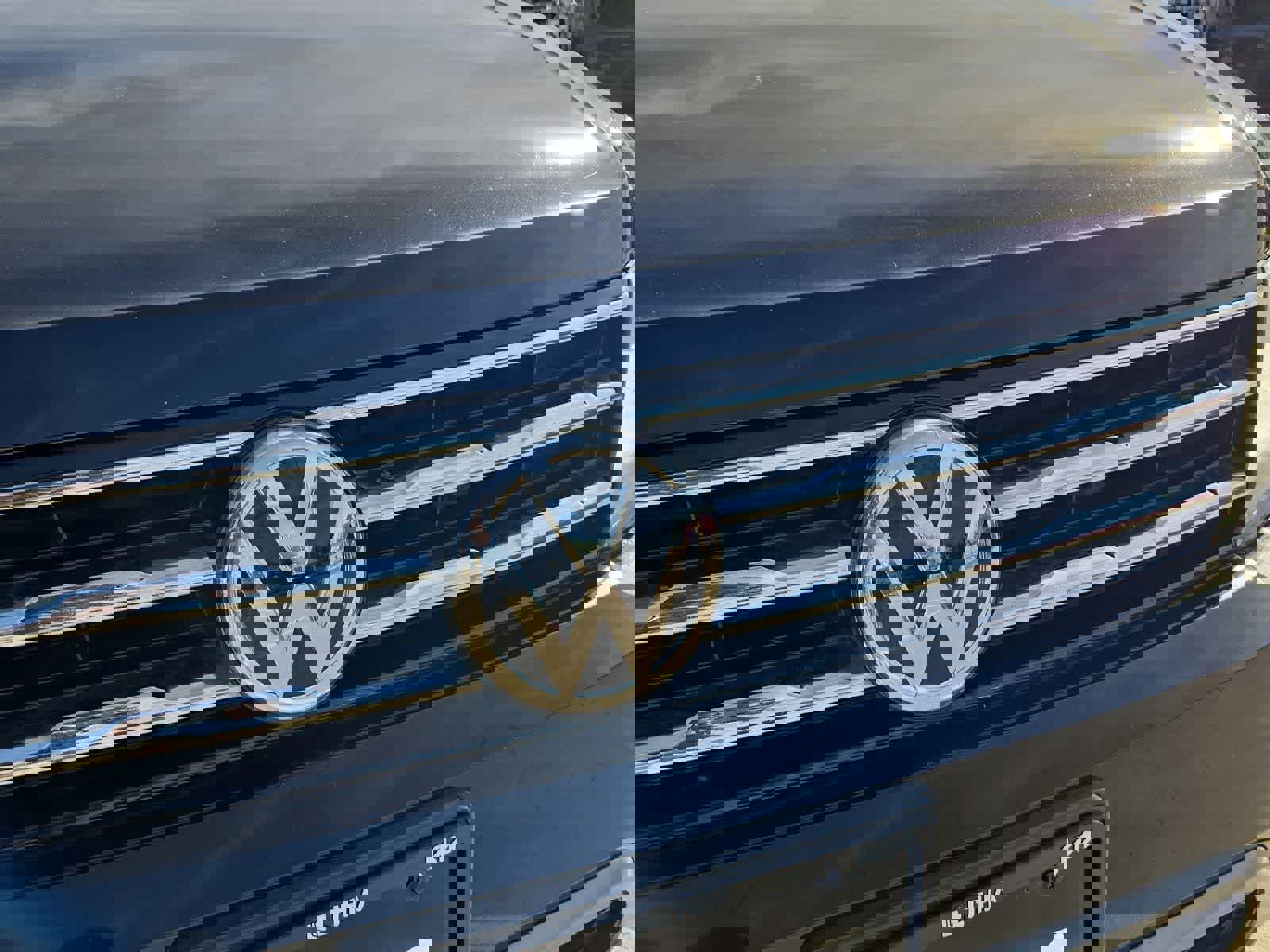 Used 2018 Volkswagen Tiguan SE image 10