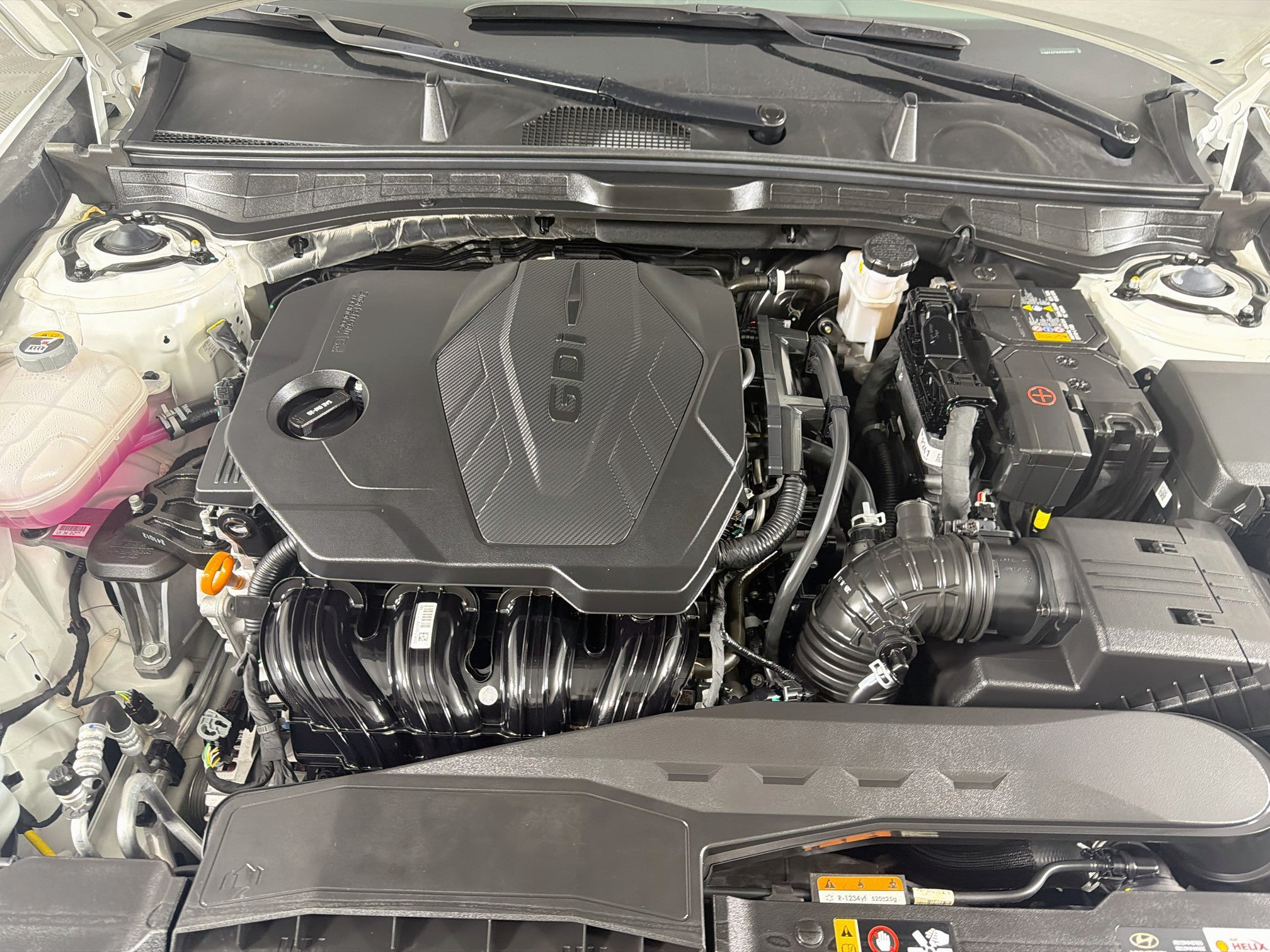 Used 2025 Hyundai Sonata SEL FWD image 31