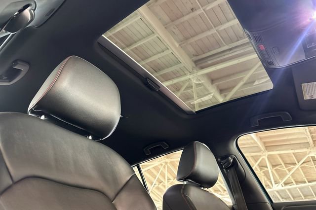 Used 2018 Volkswagen GTI SE w/ SE Leather Package image 20