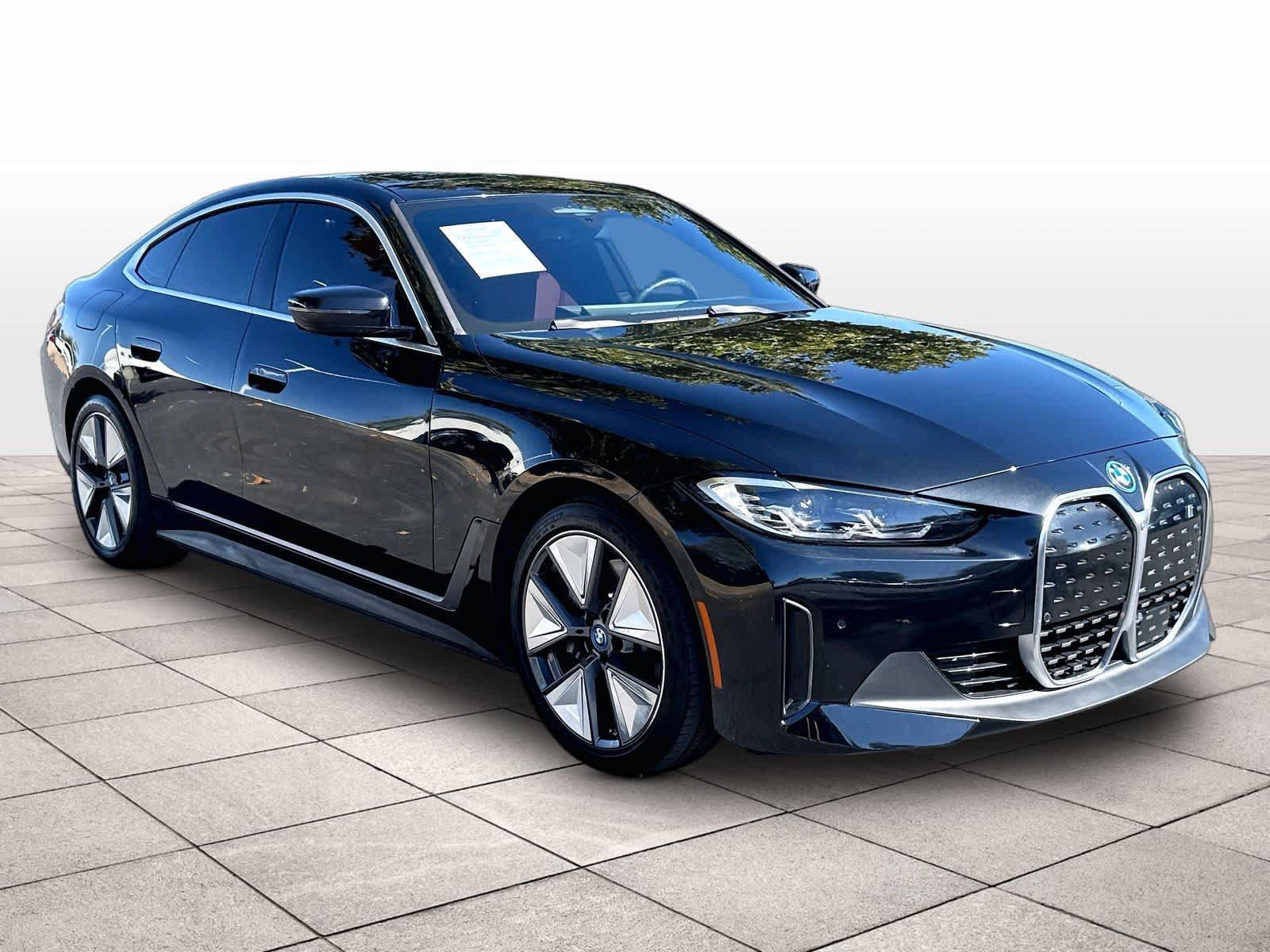 Used 2023 BMW i4 eDrive40 RWD image 3