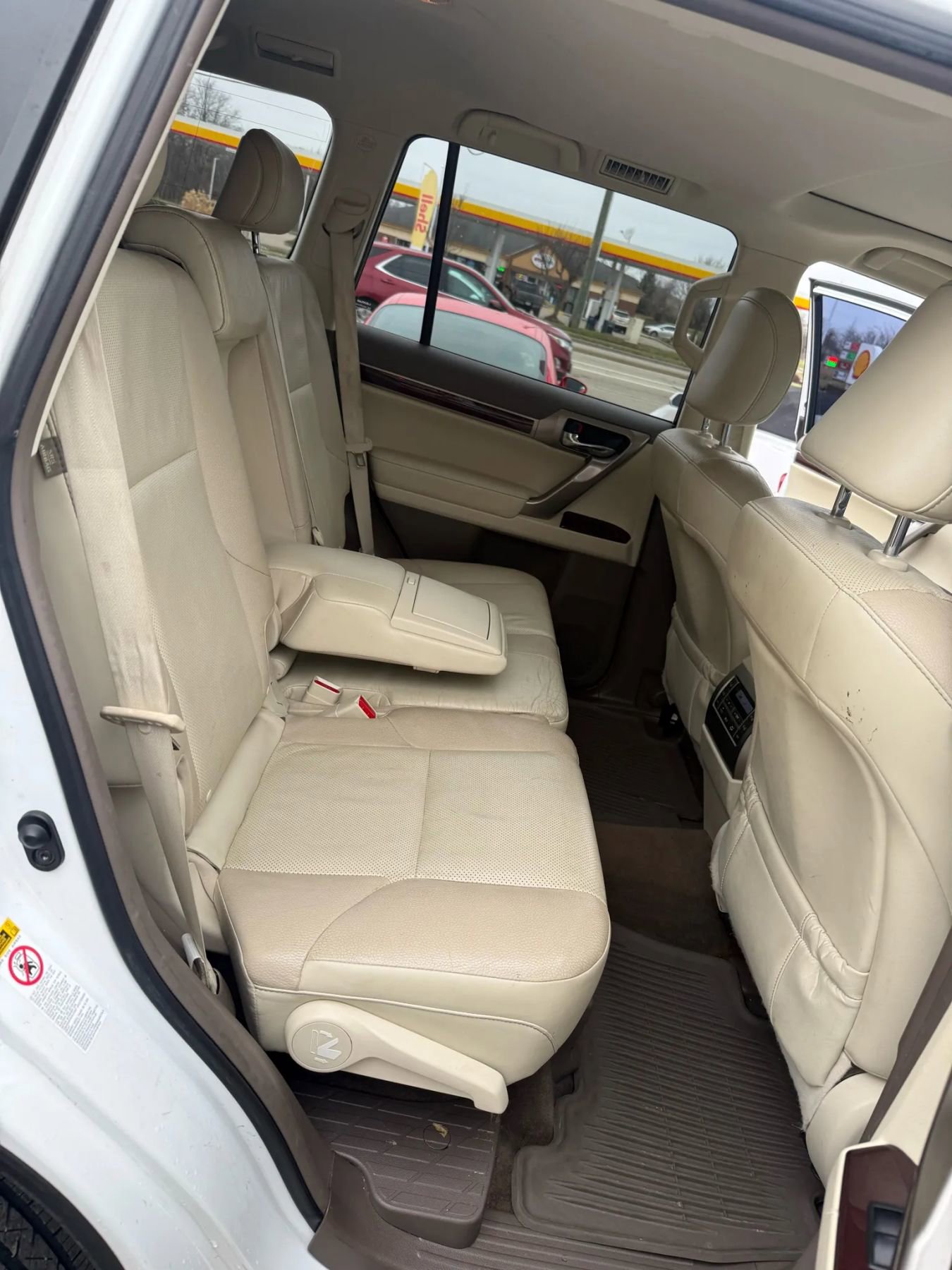 Used 2015 Lexus GX 460 w/ Premium Package image 20