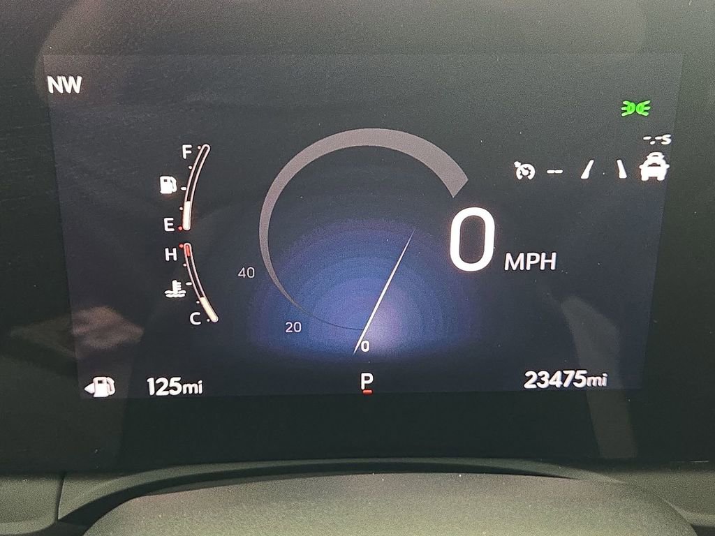 Certified 2025 Buick Envista Sport Touring FWD image 17