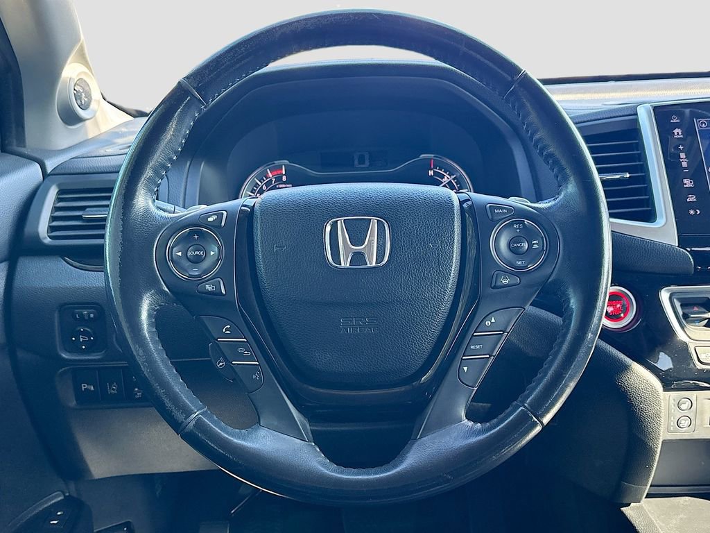 Used 2017 Honda Pilot Elite image 11