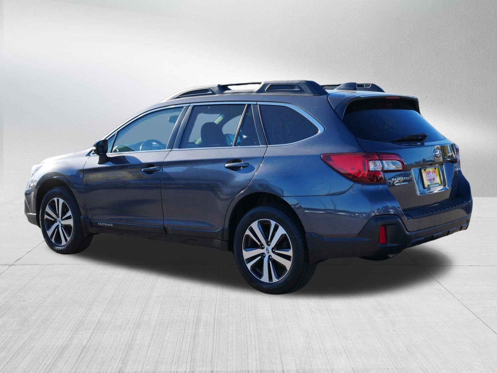Used 2018 Subaru Outback 2.5i Limited w/ Popular Package #2 image 5