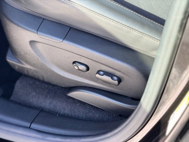 Certified 2022 Chevrolet Trax LT w/ Driver Confidence Package image 7