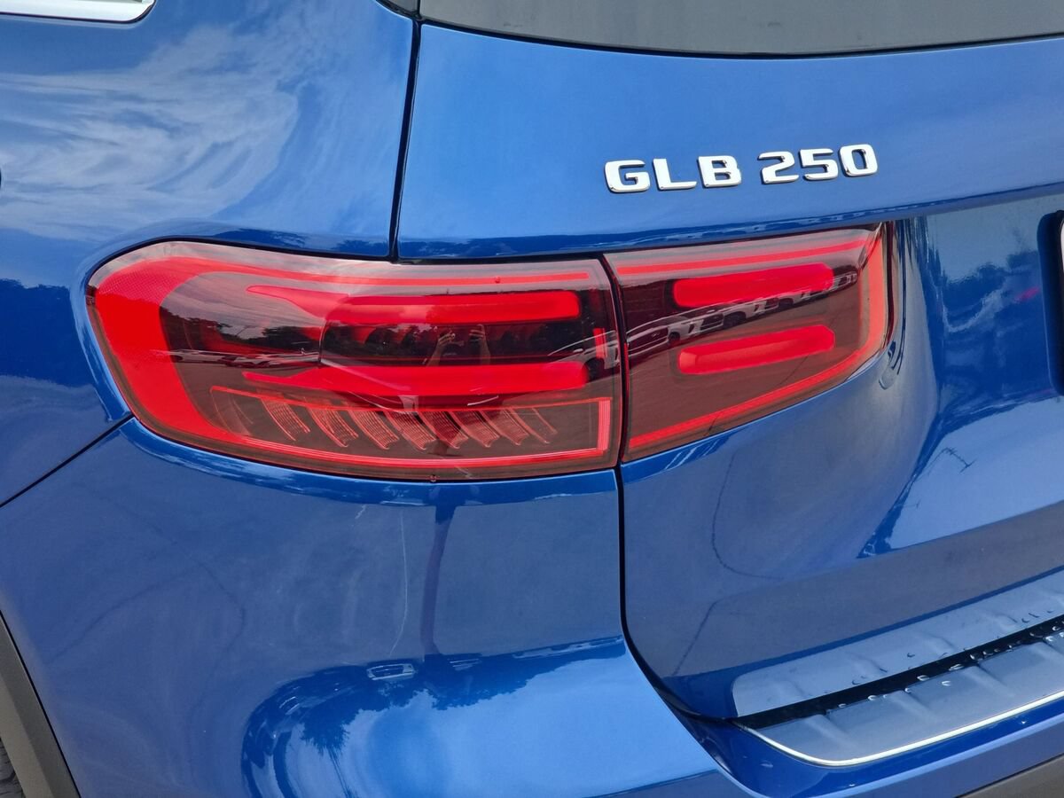 New 2026 Mercedes-Benz GLB 250 image 33