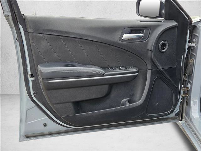 Used 2022 Dodge Charger SXT image 10