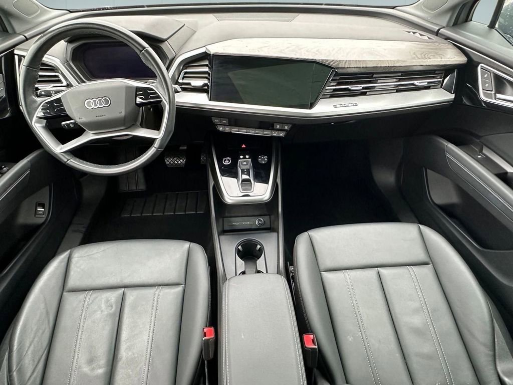Used 2024 Audi Q4 e-tron Premium image 20