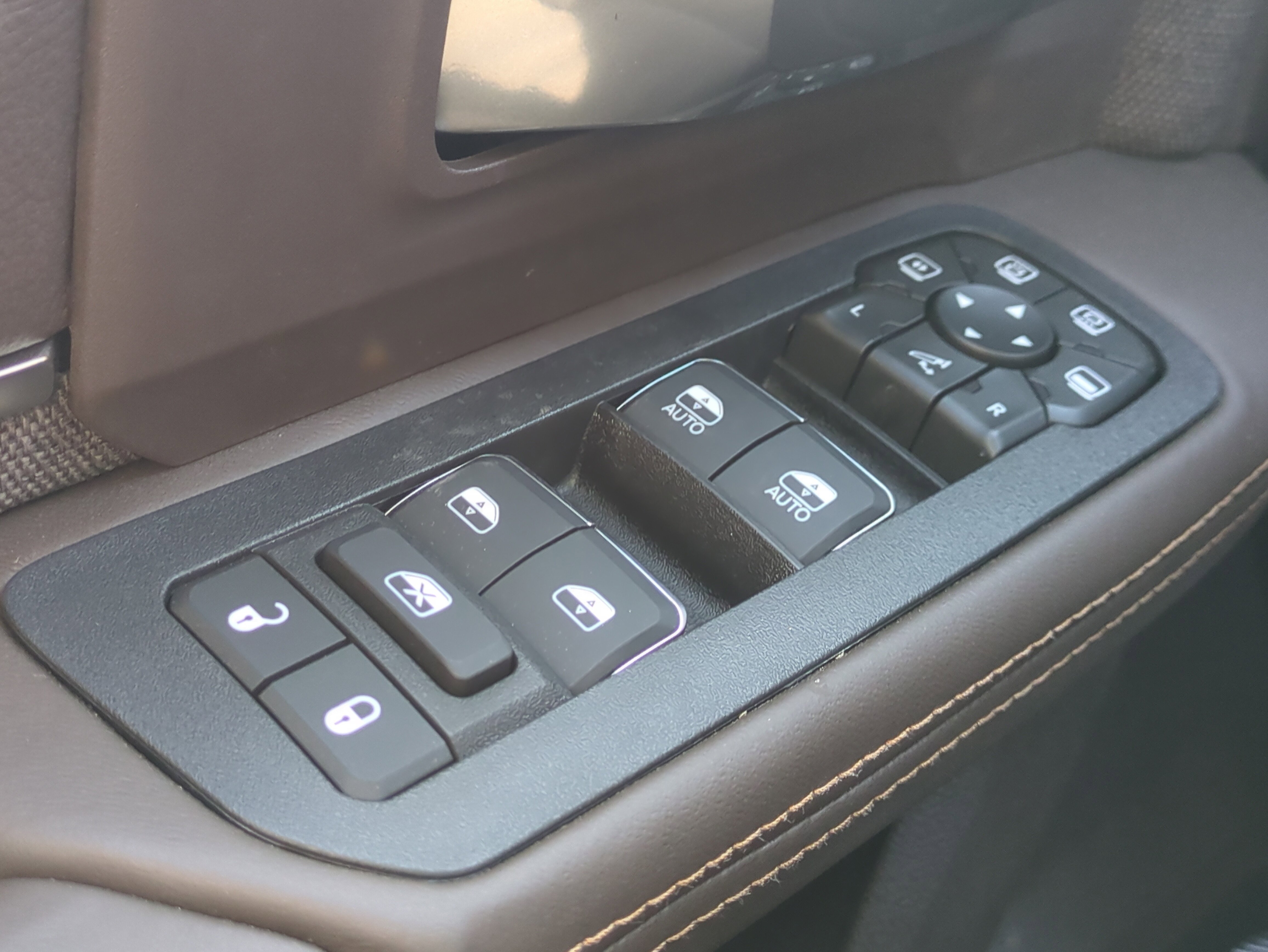 New 2026 RAM 3500 Longhorn image 25