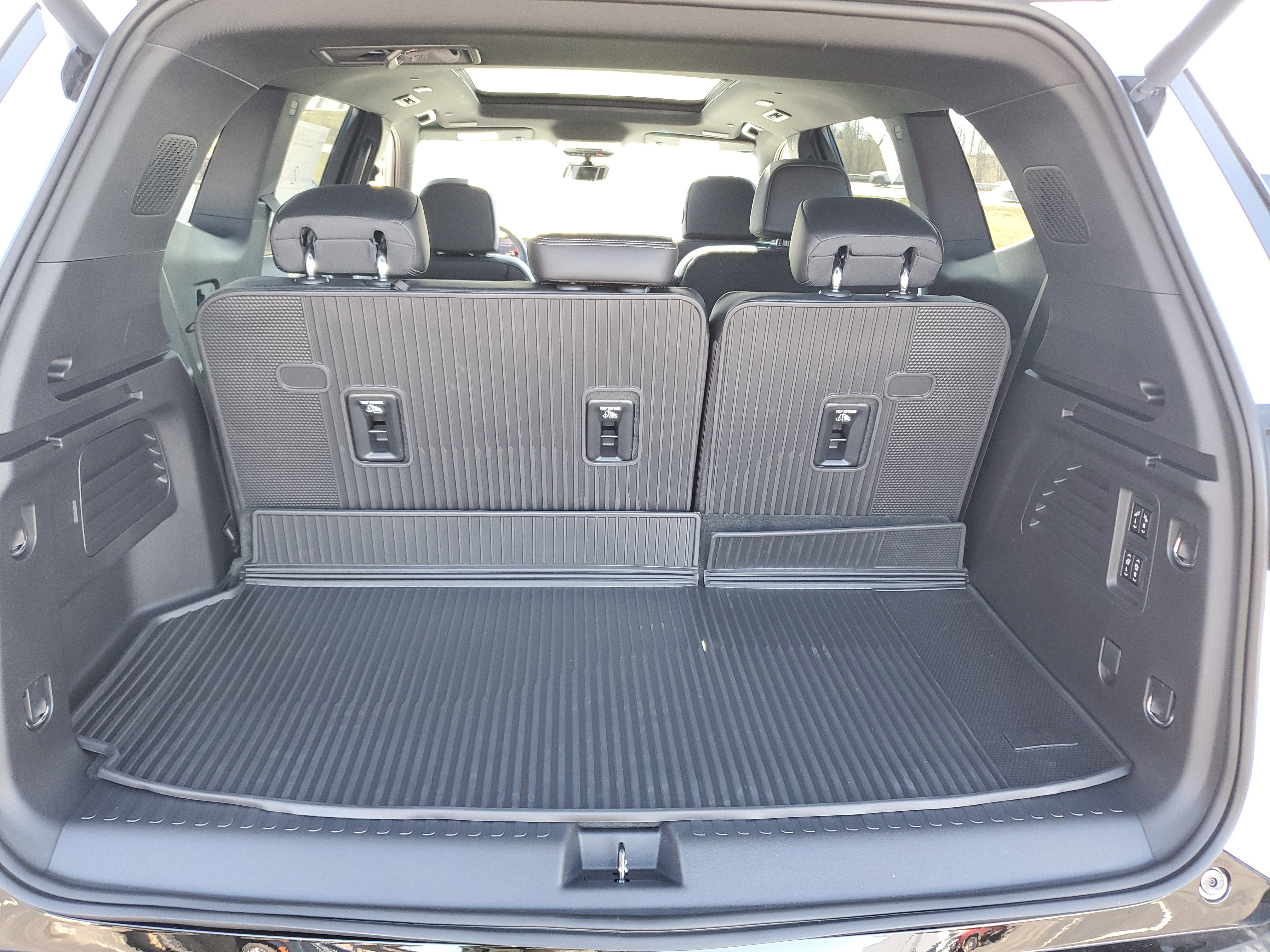 New 2026 Buick Enclave Sport Touring w/ Power Package image 11