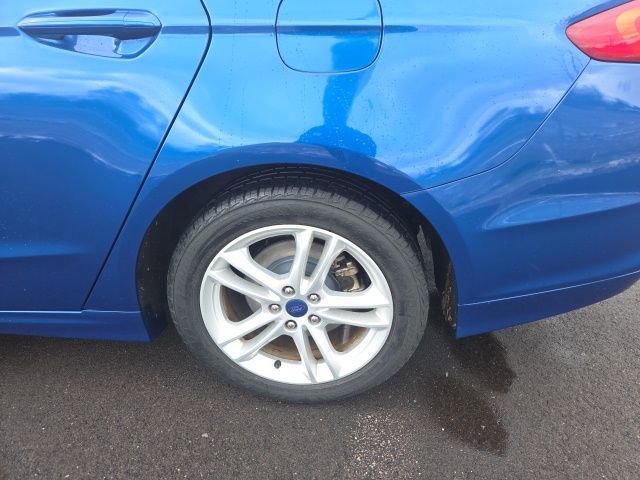 Used 2018 Ford Fusion S image 12