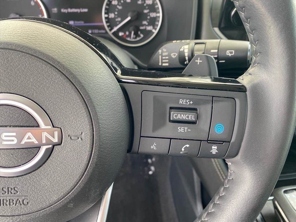 Used 2023 Nissan Rogue SL w/ SL Premium Package image 14