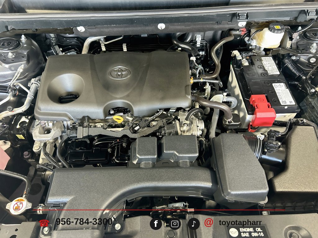 Used 2025 Toyota RAV4 XLE Premium FWD image 28
