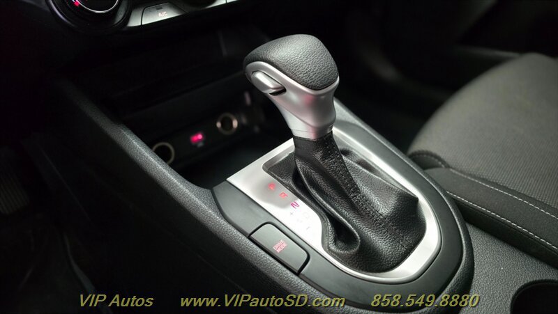 Used 2016 Kia Forte LX FWD image 21