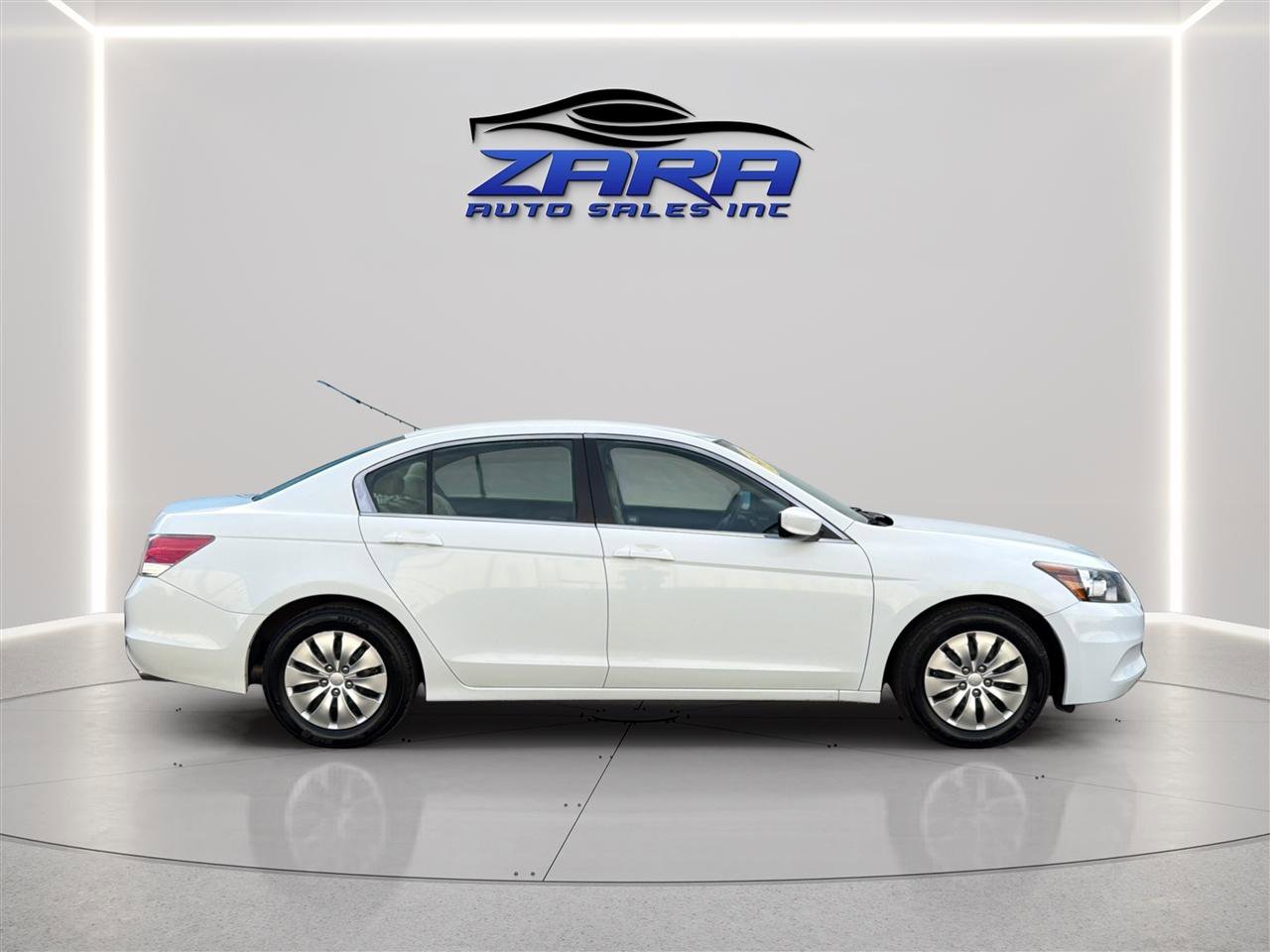 Used 2011 Honda Accord LX image 8