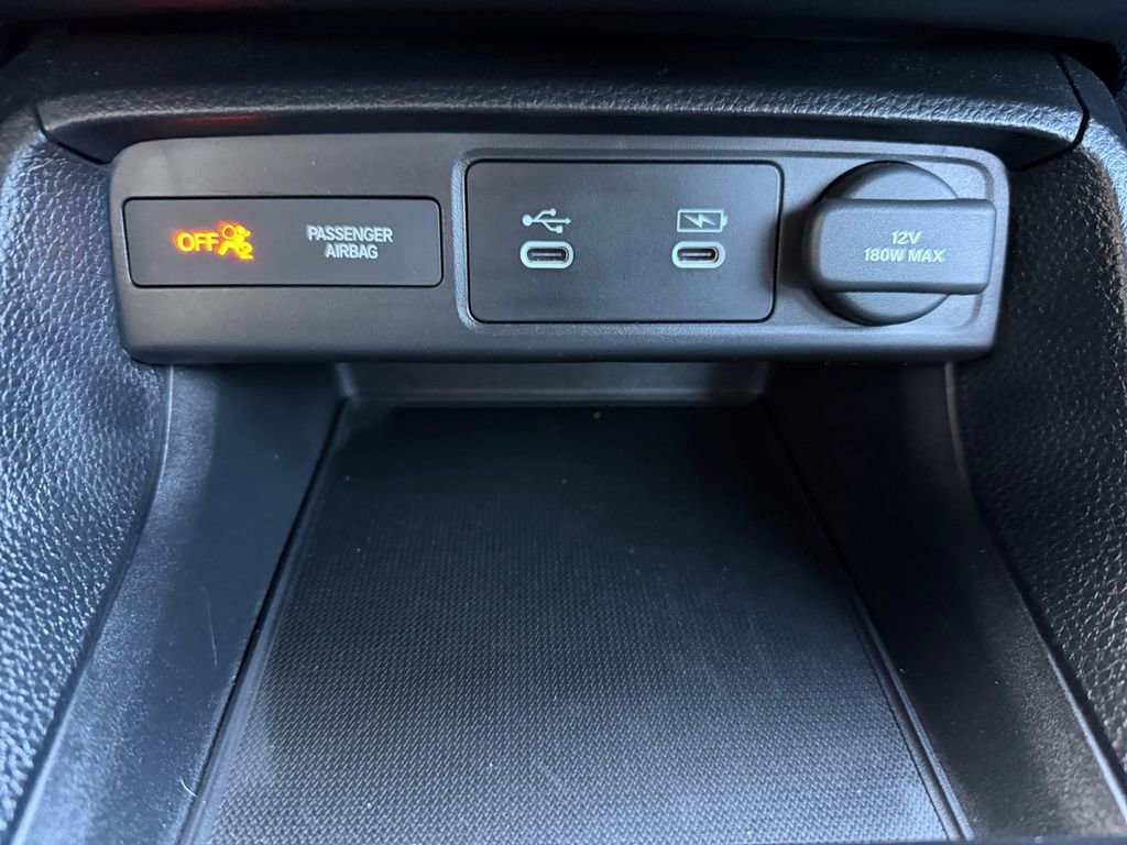 Used 2025 Honda Civic Sport image 28