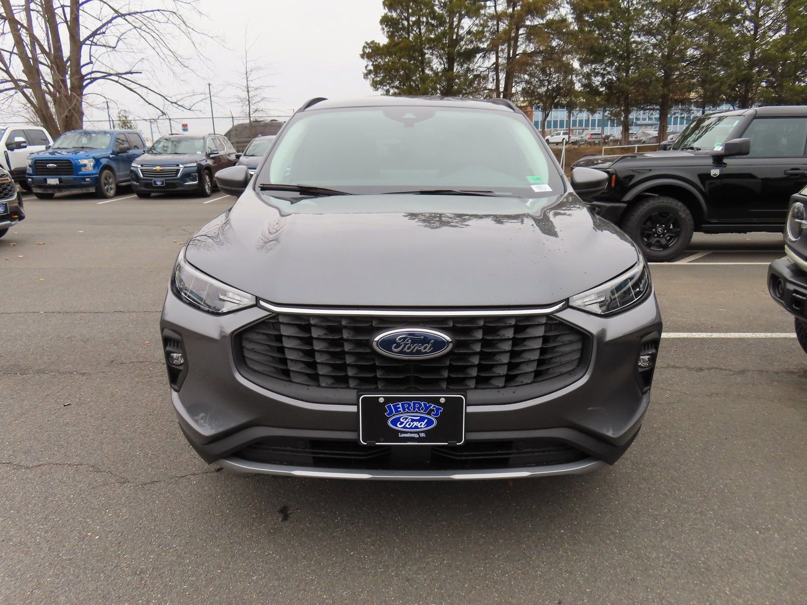 New 2026 Ford Escape SE image 2