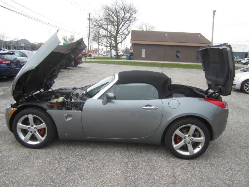 Used 2006 Pontiac Solstice Convertible w/ Premium Package image 47