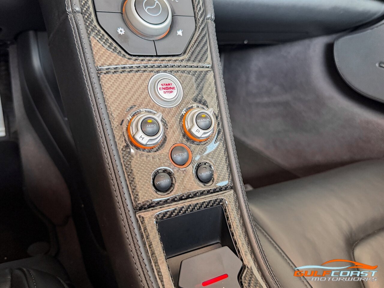 Used 2015 McLaren 650S Spider RWD image 19