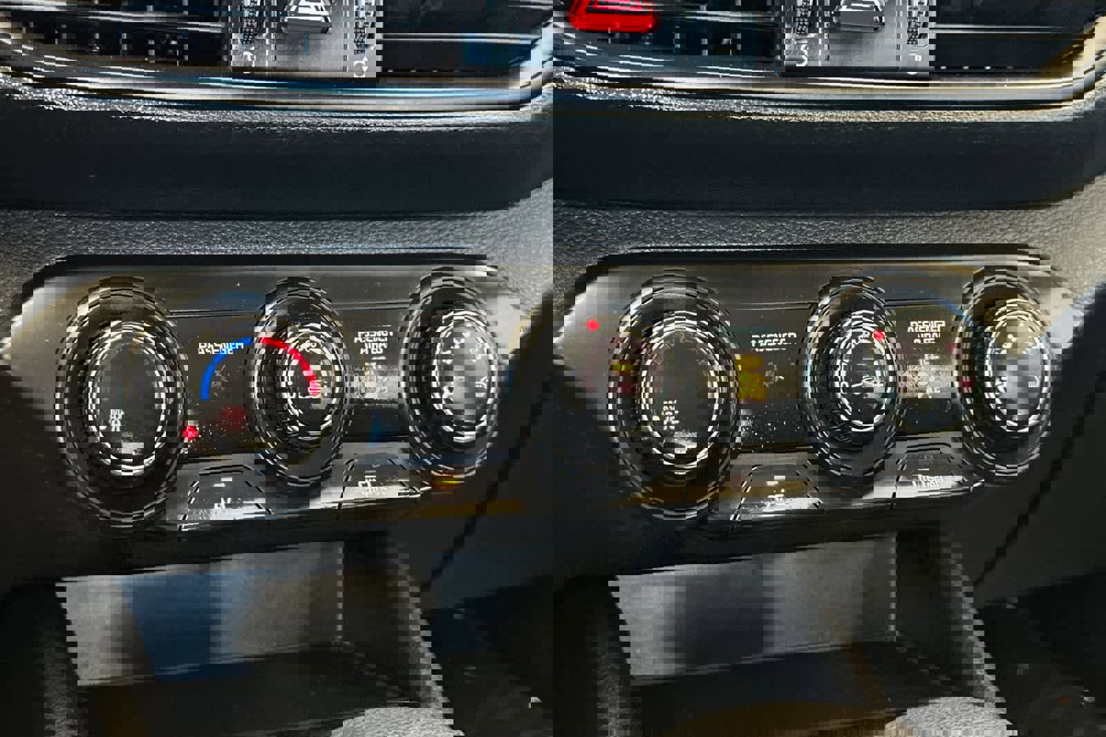 Used 2024 Kia Forte LXS image 20