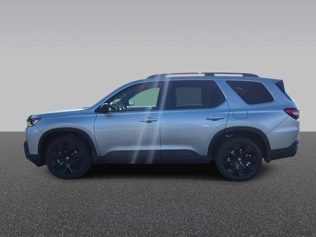 New 2026 Honda Pilot Black Edition image 5