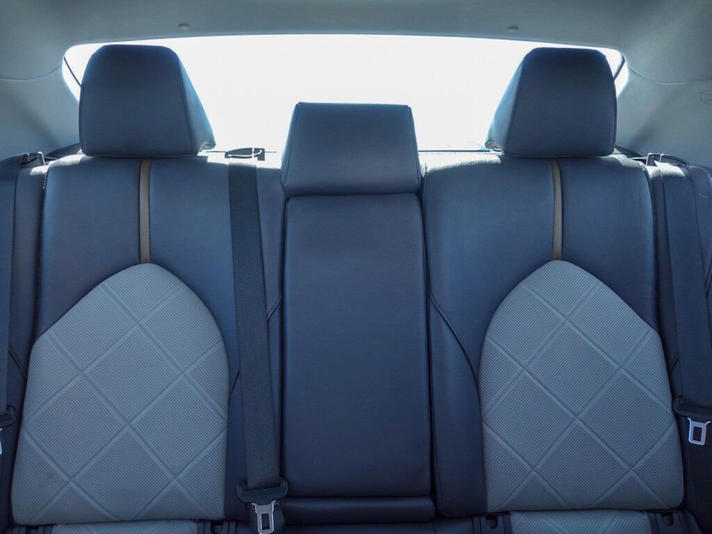 Certified 2019 Toyota Camry XLE image 16