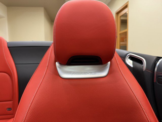 Used 2022 Mercedes-Benz SL 63 AMG 4MATIC image 23