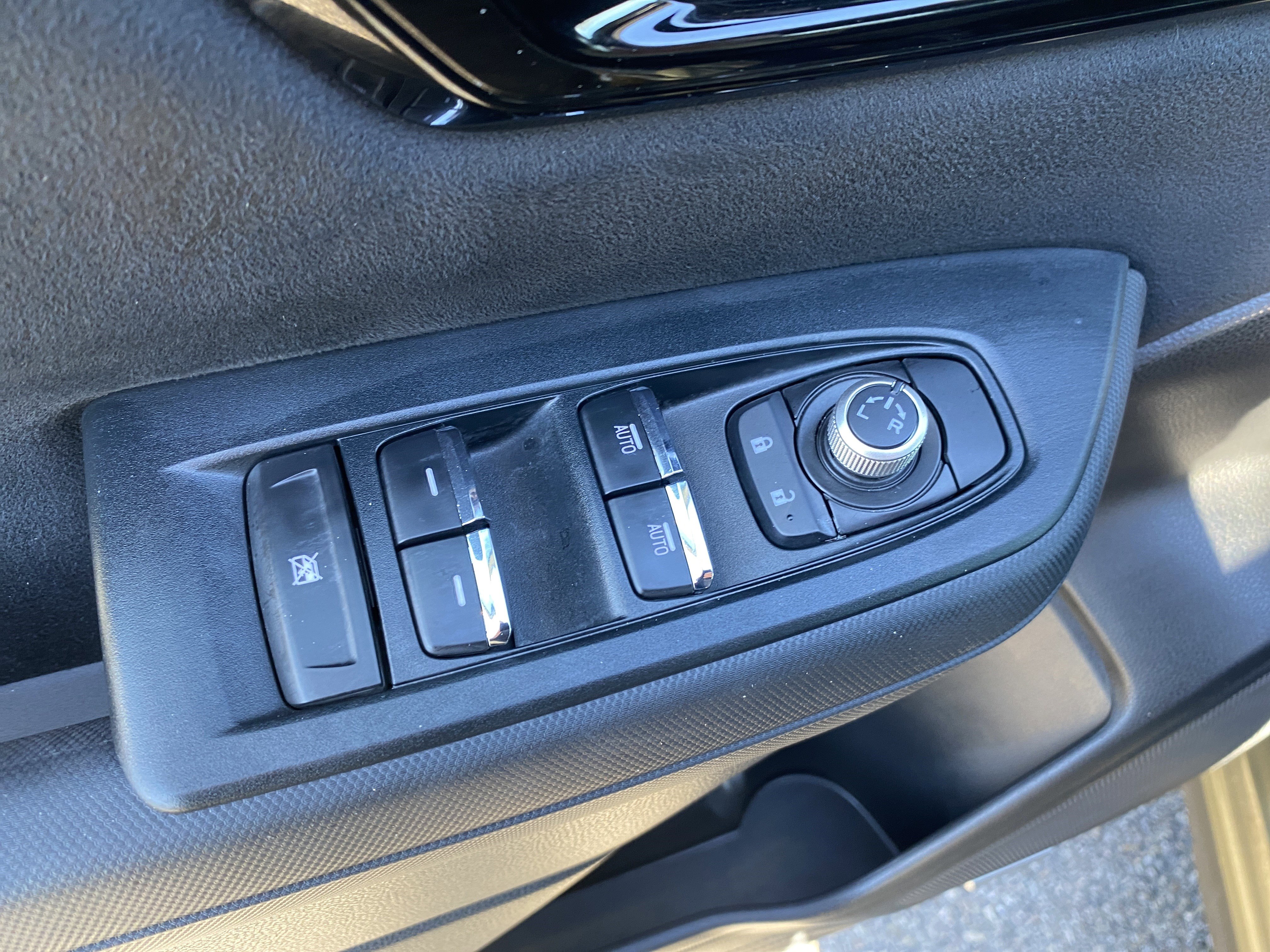 Used 2025 Subaru Forester Touring image 18