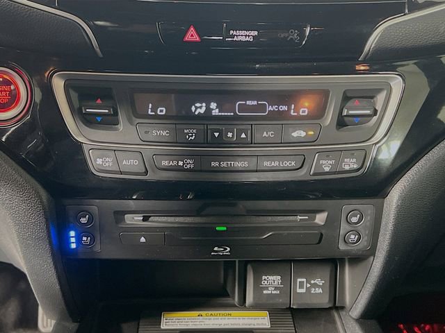 Used 2020 Honda Pilot Black Edition image 23