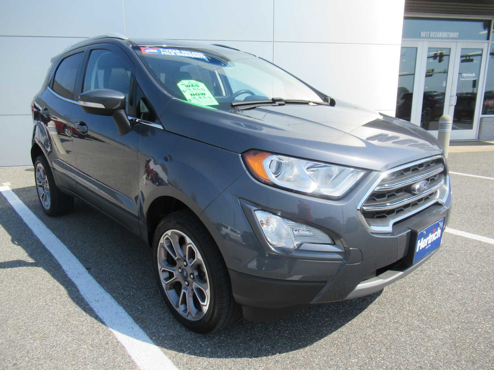 Used 2022 Ford EcoSport Titanium w/ Interior Protection Package image 3