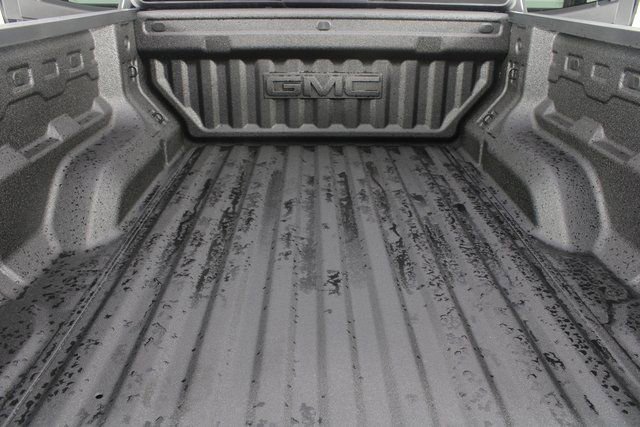 New 2026 GMC Canyon Elevation w/ Convenience Package image 17