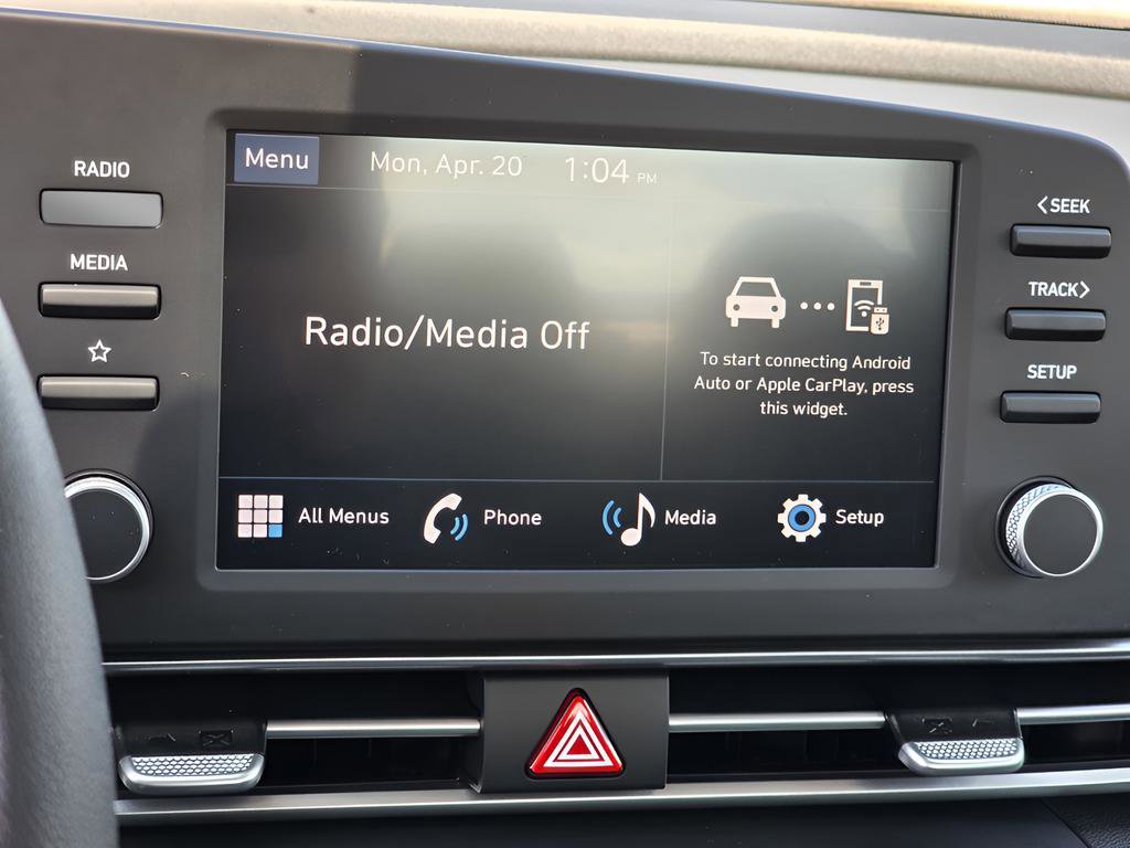 New 2026 Hyundai Elantra SE FWD image 19