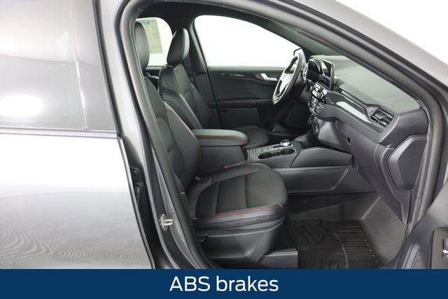 New 2026 Ford Escape ST-Line w/ Cold Weather Package image 33