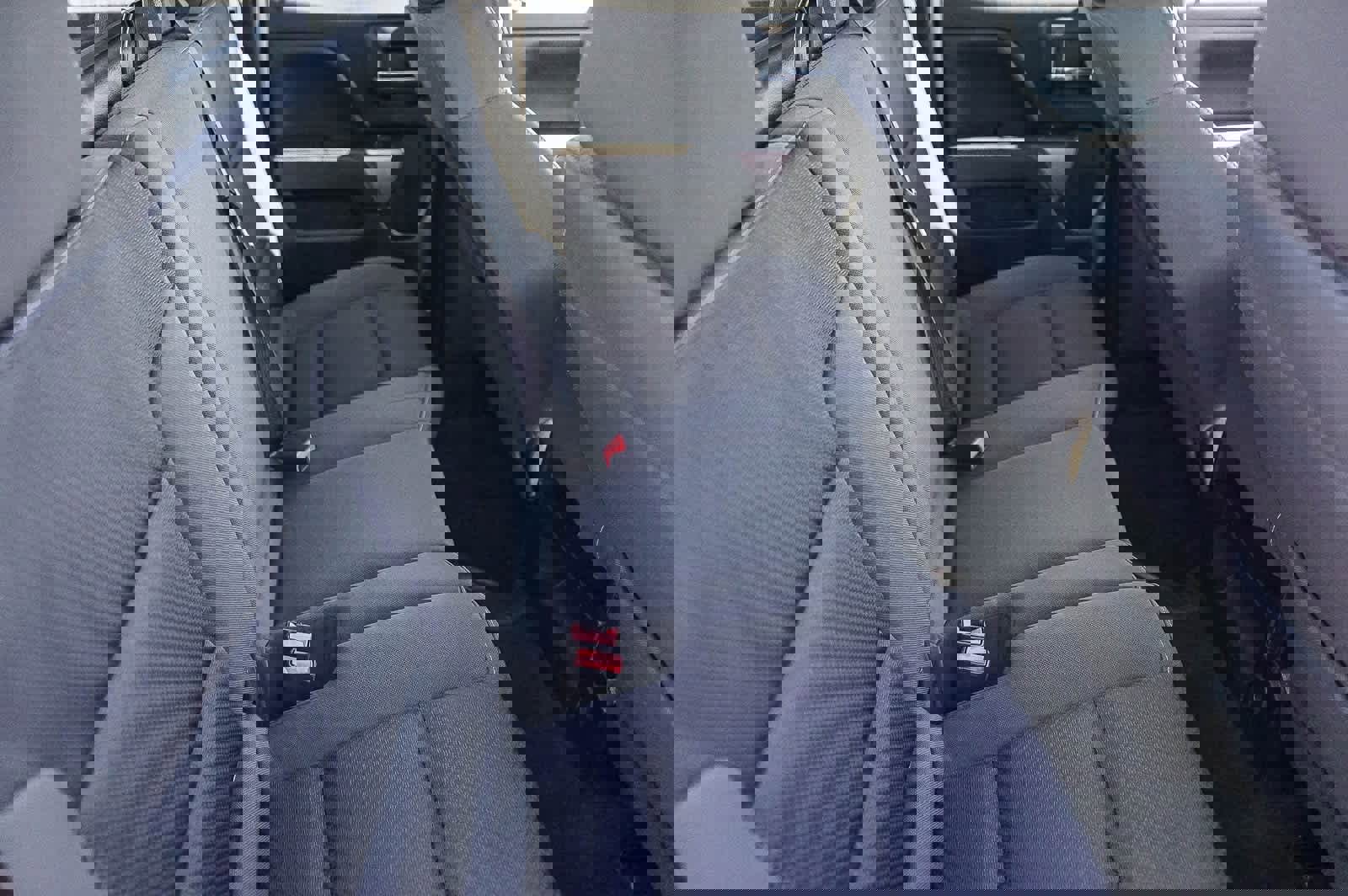 Used 2019 Chevrolet Silverado 1500 LT image 16