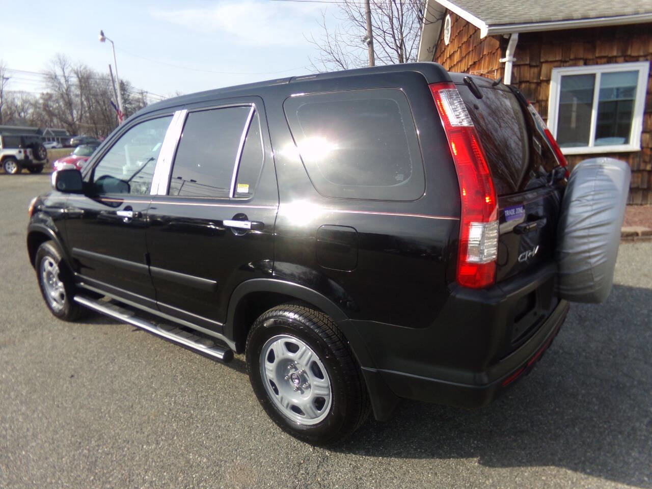 Used 2005 Honda CR-V LX image 10